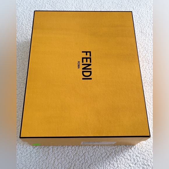 Authentic Fendi Women’s FF Jacquard Colibri Lite Slingback Pumps - Picture 15 of 16